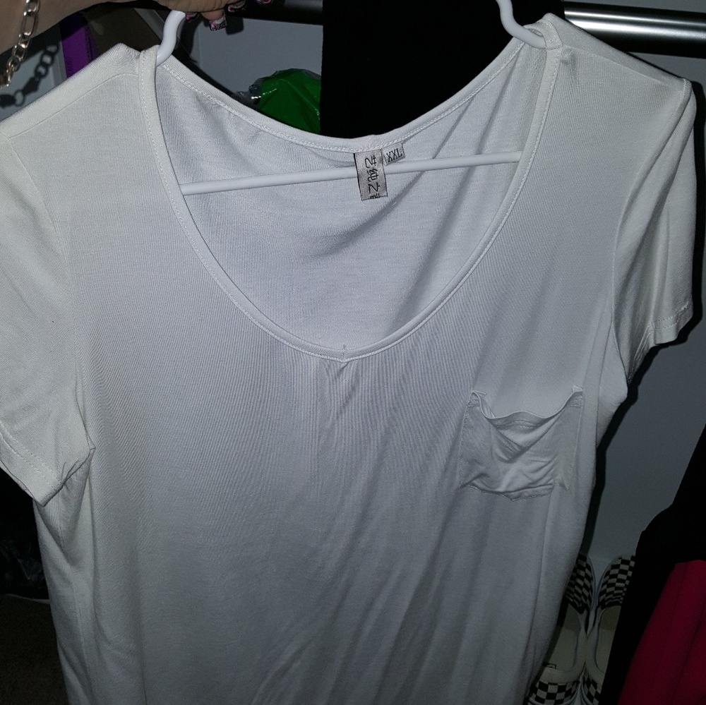 WOMEN'S SHORT SLEEVE SILKY BLOUSE
